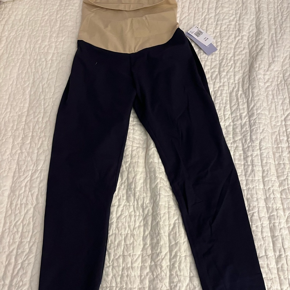 NWT maternity leggings